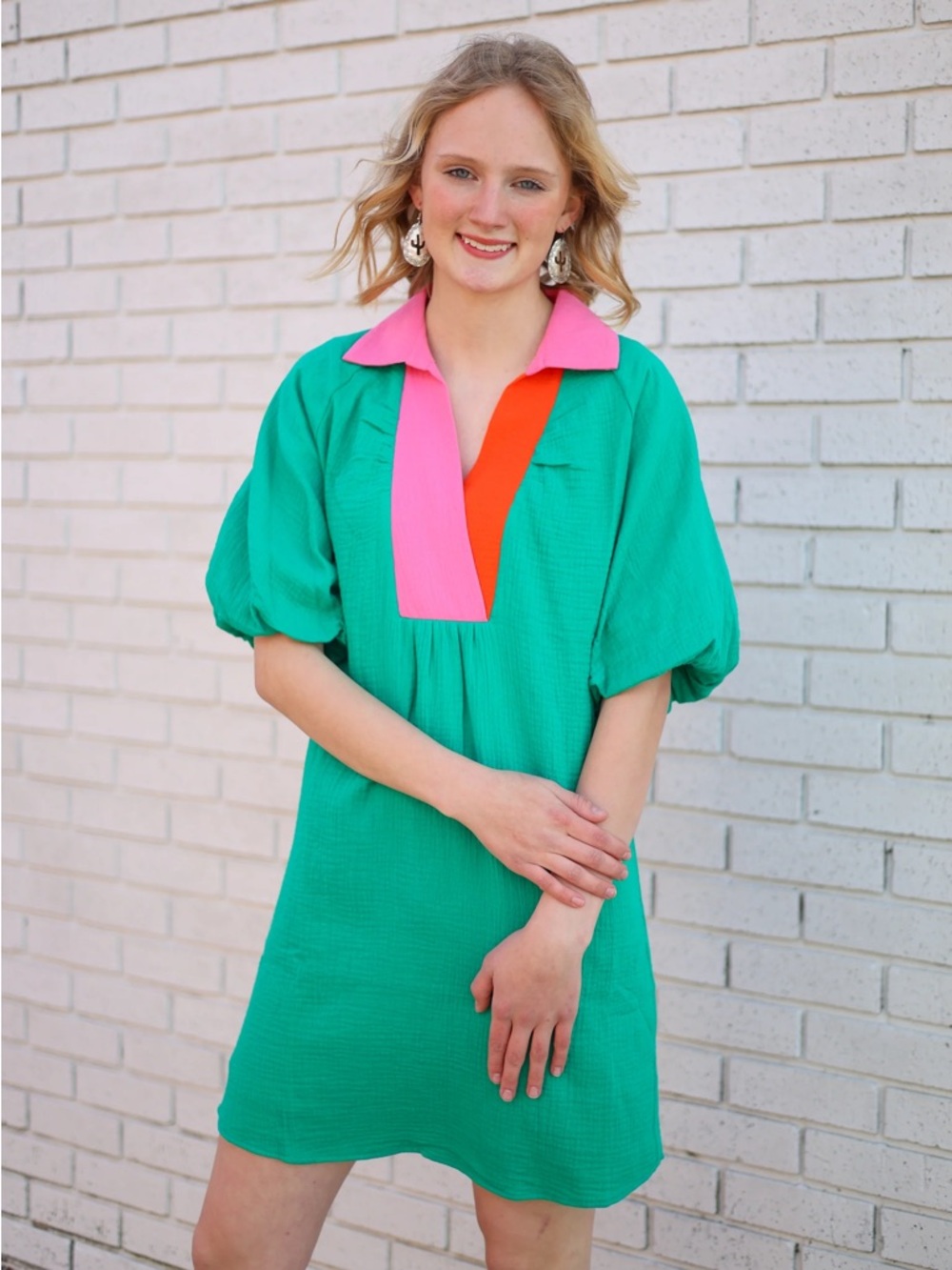 THML Green Contrast Collared V-Neck Puff Sleeve Dress